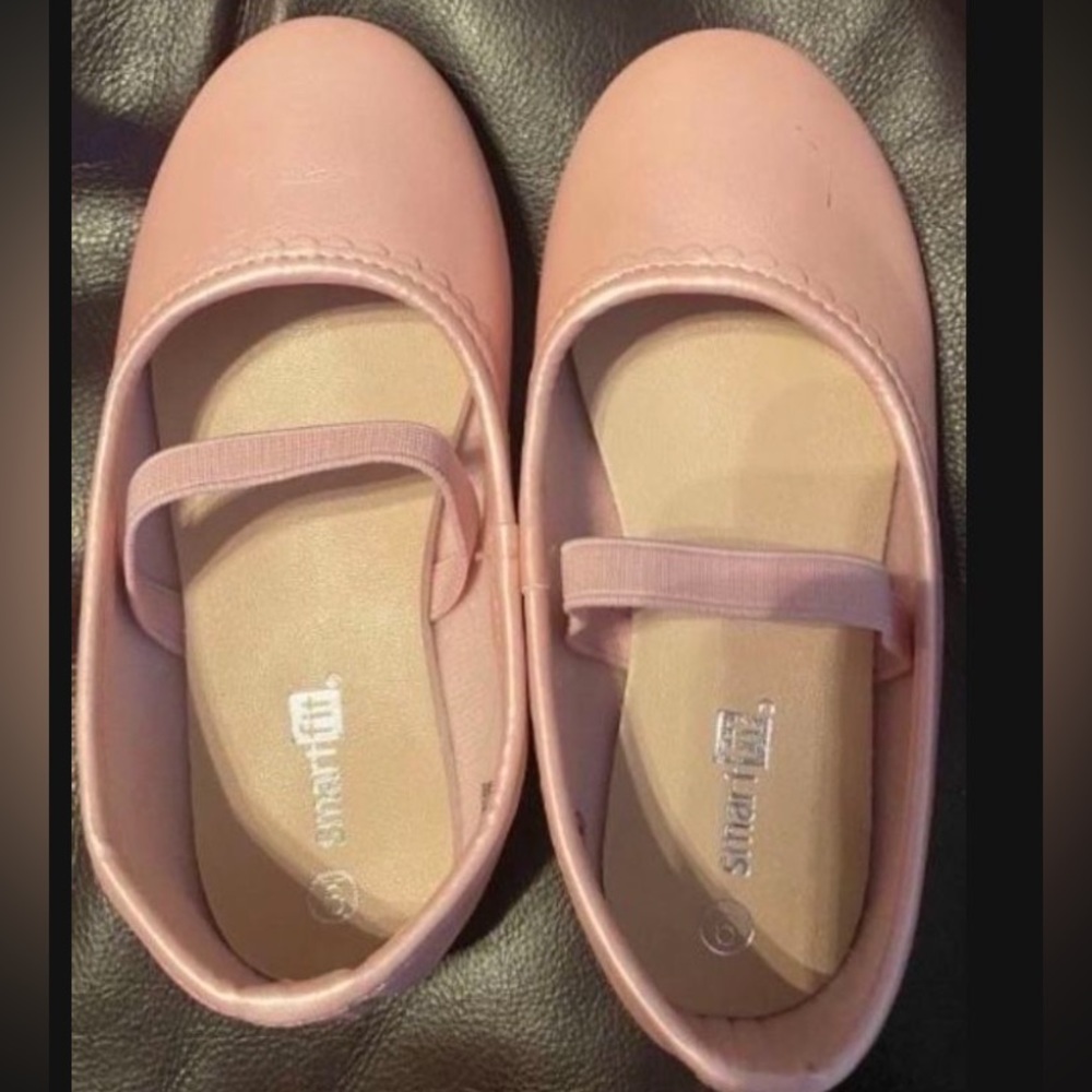 NEW - Girls Smartfit Shoes Pink NWOT